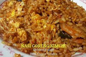 Kimchi bokkeumbap (nasi goreng kimchi) adalah makanan korea berupa nasi yang digoreng dengan kimchi. Teringin Nak Makanan Ala Ala Korea Nasi Goreng Kimchi Lah Jawapannya Resipi Mstar