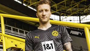 Bvb academy america is dedicated to the growth and development of every bvb soccer player, striving for the total development of the individual and the team. Wechsel Von Gladbach Zum Bvb Eberl Stichelt Gegen Rose