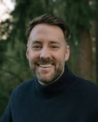 Jason Crull's Instagram, Twitter & Facebook