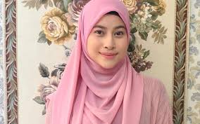Saksikan drama berjudul puteri yang ditukar yang diadaptasi dari sinetron indonesia iaitu putri yang ditukar. Drama Puteri Yang Ditukar Photos Facebook