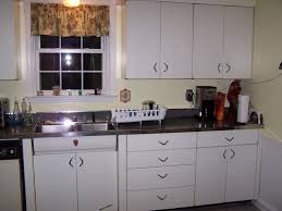 If you're busy considering what kinds of kitchen cabinets are right for you, we've definitely got lots of styles for you to choose from. Youngstown Kitchen Cabinets By Mullins Value Kitchen Design Ideas