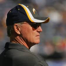 Marty Schottenheimer, NFL coach with 200 wins, dies at 77