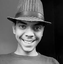 FELIZ CUMPLEAÑOS LE DESEAMOS A LA HERMOSA Y TALENTOSA ACTRIZ DE DOBLAJE  DOÑA ROCÍO GARCEL. QUE SE LA PASÉ MUY BIEN EN COMPAÑÍA DE TODA SU FAMILIA Y  AMIGOS. RECIBA UN FUERTE