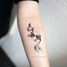 There are other tattoo designs that also include koi fish, but the most common designs include those that feature cherry blossoms, pagoda, the leaf design, the koi from the nara period or from the edo. Nemo Small Unique Black Double Koi Fish Temporary Tattoo Pisces Tattoo Designs Foot Tattoos Tattoos