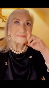 I will remember you Doris💛#sassygranny #rip #iwillrememberyou #sassygran  #sassygrandoris #savagegrandma #savagegran #savagegrandma # #@Giovanni and  Doris