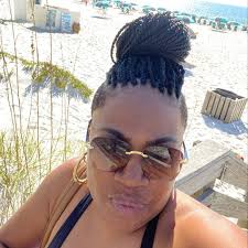 This Scent Diffuser will leave their home smelling like your favorite  5-star hotel ✨