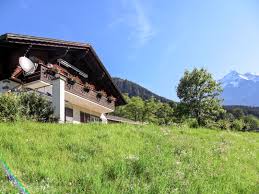 Sacha, 4 ans se trouvait sur une route de montagne sur le parcours du tour de france. Ferienwohnung Chalet Jolimont In Grindelwald Ch3818 200 1 Interhome