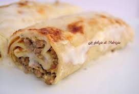 Come fare le crespelle al prosciutto. Crespelle Al Forno Ripiene Di Macinato E Funghi Le Delizie Di Patrizia
