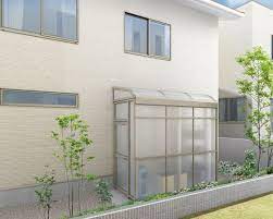 ストックヤードは収納スペース 目隠し機能 洗濯物干し場 ストックヤード ベランダ リフォーム エクステリア