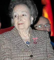 Xanty Elías, Isabel Naylor, Héctor Garrido, la Asociación 'Carabela', el  Consejo de Hermandades, El Funcadia, el Movimiento Feminista y el Club  Marítimo, Medallas de Huelva