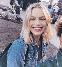 𝓜𝐚𝐫𝐠𝐨𝐭. ♡︎