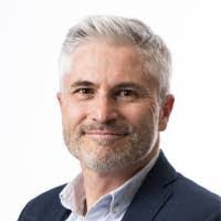 Thomas Sipos's Instagram, Twitter & Facebook