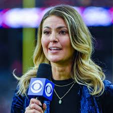 CBS Reporter Amanda Balionis Sizzled With Blue Swimsuit Photo