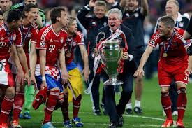 Epa03717378 bayern munich fc team players celebrate their trophy after the uefa champions league final between. Champions League Bayern Beats Borussia 2 1 But Don T Expect A New German Era Time Com