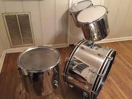 When i started feeding raw, chicken was my main protien source and i was scared to death of feeding whole chicken quarters with bone in. Ludwig Stainless Steel 26x14 15x12 16x14 18x16 Dfo Drum Forum