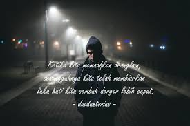 Berikut kumpulan kata mutiara yang indah yang telah liputan6.com rangkum dari berbagai. Kata Mutiara Zalim Quotemutiara Quotemutiara