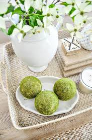 It's hard to go wrong with the classics. How To Decorate A Coffee Table Like A Pro Stonegable