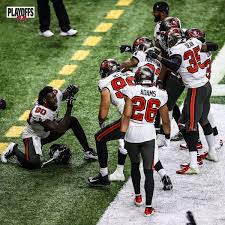 It was a big offseason for the tampa bay buccaneers as they landed tom brady and rob gronkowski. 3z0cex Ut Nuym