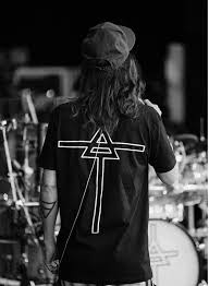 Thirty Seconds To Mars End Of All Days Lyrics Pin By Lori Ann On End Of All Days 2 Jared Leto Jared Leto 2014 Celebrities Male