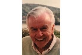 Ralph Farr's Instagram, Twitter & Facebook