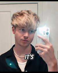 i mean i can't tell the difference #goviral #rudypankow #samgolbach