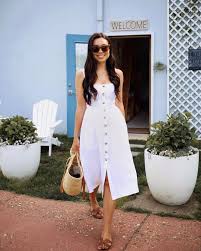White Midi Dress Via Kattanita Instagram White Summer Midi Dress Linen Dress Outfit Summer Dress Outfits