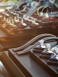 Quel est le prix du gramme d'or 18 carats. Achat Et Vente D Or 24 22 18 Carats Achat Et Vente D Or