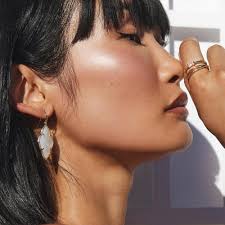 Amazon.com: Kendra Scott Juliette 14k Yellow Gold-Plated Over Brass Band  Ring in White Crystal, Fashion Jewelry for Women, Size 5 : Clothing, Shoes  & Jewelry