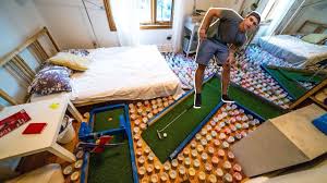 Prank Build A Surprise Mini Golf Course In Your Friend S Room While She S Away Https Www Youtube Com Watch V Bshdve6 Mini Golf Course Golf Courses Mini Golf