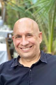 Robert Gehorsam (@robert.gehorsam) • Facebook