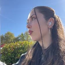 Alba Escudero (@alba_escuderoo)