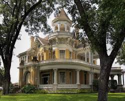 The Madison Cooper In Waco Texas Victorian Homes Exterior Old Victorian Homes Victorian Homes