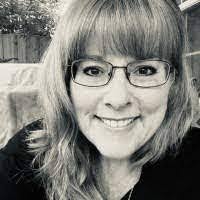 Christa Barry's Instagram, Twitter & Facebook