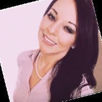 Isabella Overton's Instagram, Twitter & Facebook