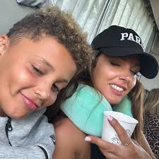 Jeri-Marie Sumner (@jerimariesumner) • Instagram photos and videos