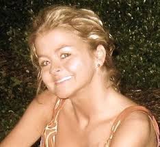 Leigh Tucker Obituary