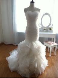 White by vera wang bridal gowns, bridesmaid dresses, and accessories showcase wang's signature style and turn wedding dreams into reality. Vera Wang Inspired Organza Mermaid Wedding Dress By Wonderxue