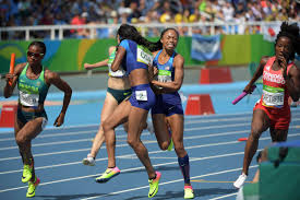Doing these handoffs effectively is incredibly important to the relay, given how closely the world's best teams perform. U S Women S 4x100 Relay Team Dropped The Baton After Allyson Felix Collided With Another Runner Sbnation Com