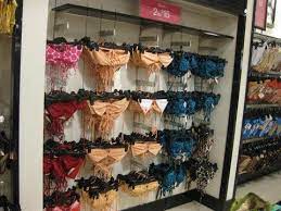 Top 3 Stores For Designer Bargains In Orlando 1 Victoria S Secret Outlet Orlando Retail Shoppi Orlando Florida Attractions Orlando Travel Designer Outlet