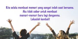 Dunia juga akan terasa sunyi bila kita tak memiliki teman untuk bercerita soal keluh kesah hati. 15 Kata Kata Kangen Sahabat Yang Mewakili Perasaan Anda Posbagus