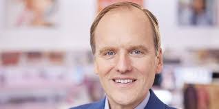 Mallory Dreyer's Instagram, Twitter & Facebook