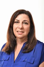 Donna Glick's Instagram, Twitter & Facebook