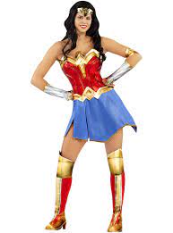 Wonder woman, american comic book superhero created for dc comics by psychologist william moulton marston and harry g. Offizielles Wonder Woman Kostum Funidelia