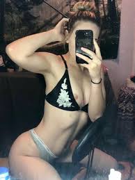 Nip Slip Porn Photos - EPORNER