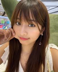 ガッキー似の中国美女 ロンモンロウ ガッキーよりエロいかも かわいい水着画像やエロ画像まとめ 川崎そープオススメコンシュルジュ ロンモンロウ 水着 かわいい キス 顔