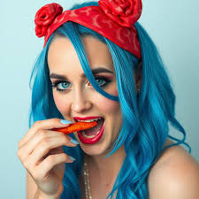 Katy Perry's Reaction to Eating Flaming Hot Cheetos