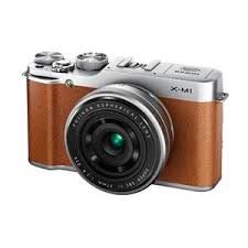 Desain dari kamera ini sebenarnya mirip dengan kamera dslr pada umumnya, mulai dari lengkungan. 10 Rekomendasi Kamera Mirrorless Terbaik 2020 Paling Favorit