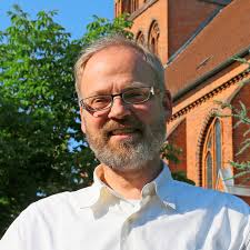 Pfarrer Hendrik Rust feiert silbernes Priesterjubiläum