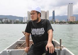 Alhamdulillah, allah pilih the bilal untuk bantu frontliner yang bertungkus lumus ketika musim pandemik ni, terima kasih juga kepada followers setia the. Semua Orang Nak Cari Gaduh Dengan Saya Saya Sedih Ebit Lew Utusan Digital