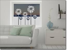 Eine Fensterfolie Mit Blumen Motiv Fensterfolie Haus Deko Folie Fenster Sichtschutz